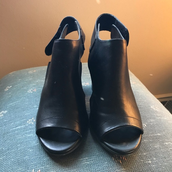 Madden Girl Open Toe Heels - Picture 4 of 7